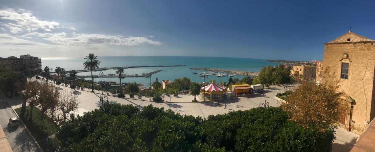 Le Maestranze Deluxe Rooms Sciacca Bagian luar foto