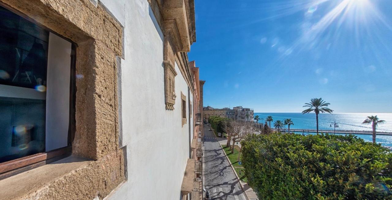Le Maestranze Deluxe Rooms Sciacca Bagian luar foto