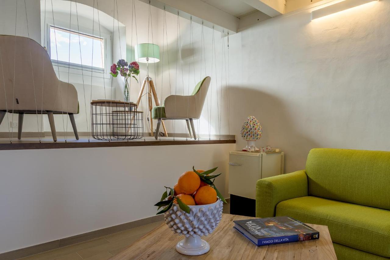 Le Maestranze Deluxe Rooms Sciacca Bagian luar foto