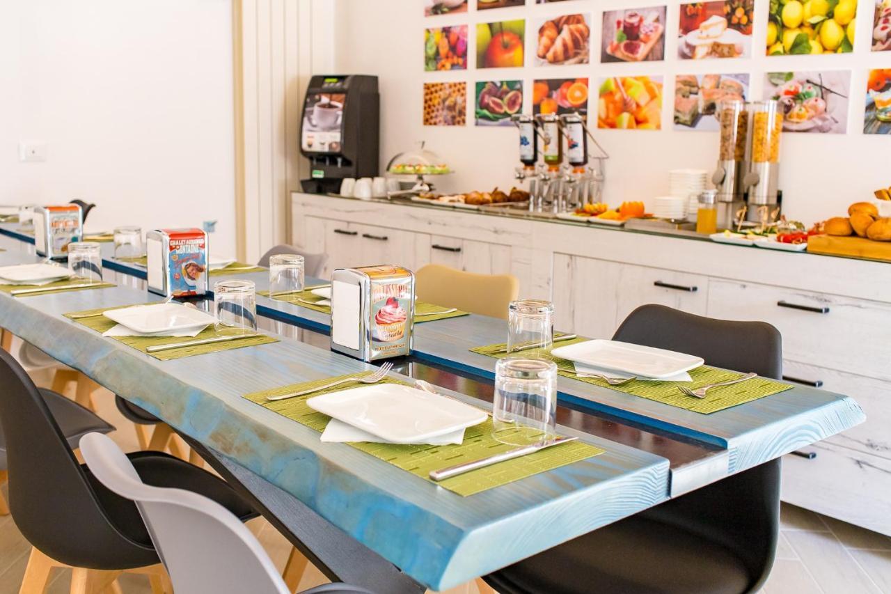 Le Maestranze Deluxe Rooms Sciacca Bagian luar foto