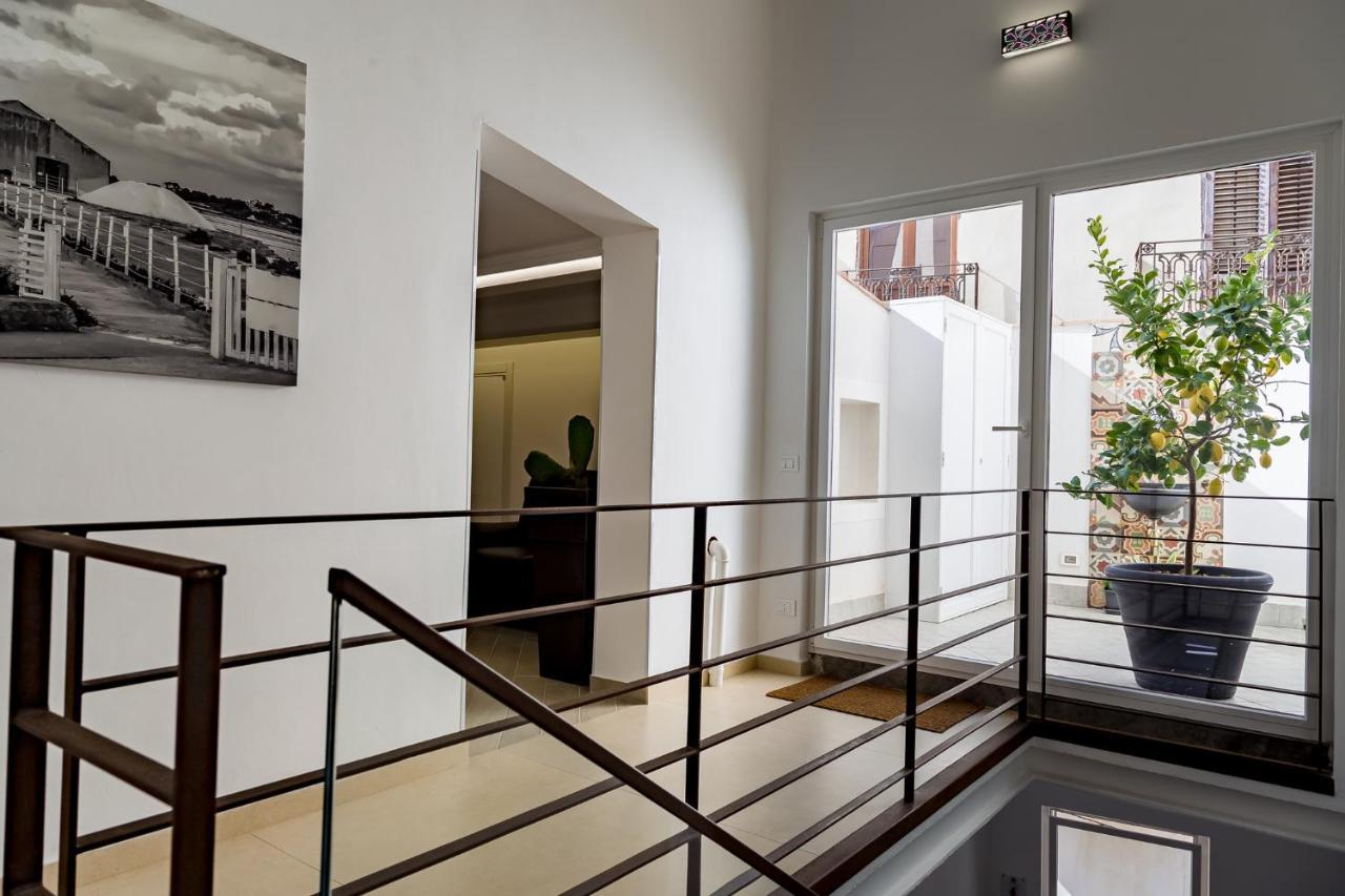 Le Maestranze Deluxe Rooms Sciacca Bagian luar foto