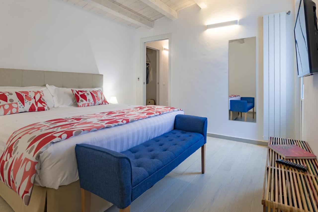 Le Maestranze Deluxe Rooms Sciacca Bagian luar foto